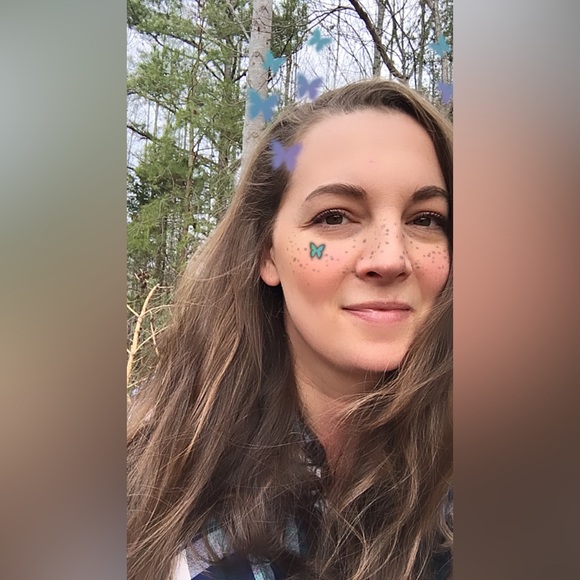 Meet your Posher, Elizabeth - Picture 1 of 5